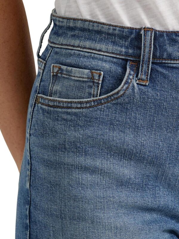 Lee Women's Legendary Cut-Off Denim Short - Image 4