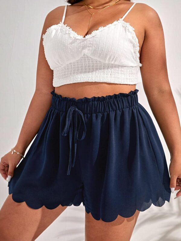 MakeMeChic Women's Plus Size Elastic Waist Scallop Trim Flowy Wide Leg Shorts - Image 3