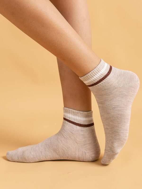 OYOANGLE Women's 8 Pairs Striped Print Ankle Socks Active Lightweight Running Socks - Image 4
