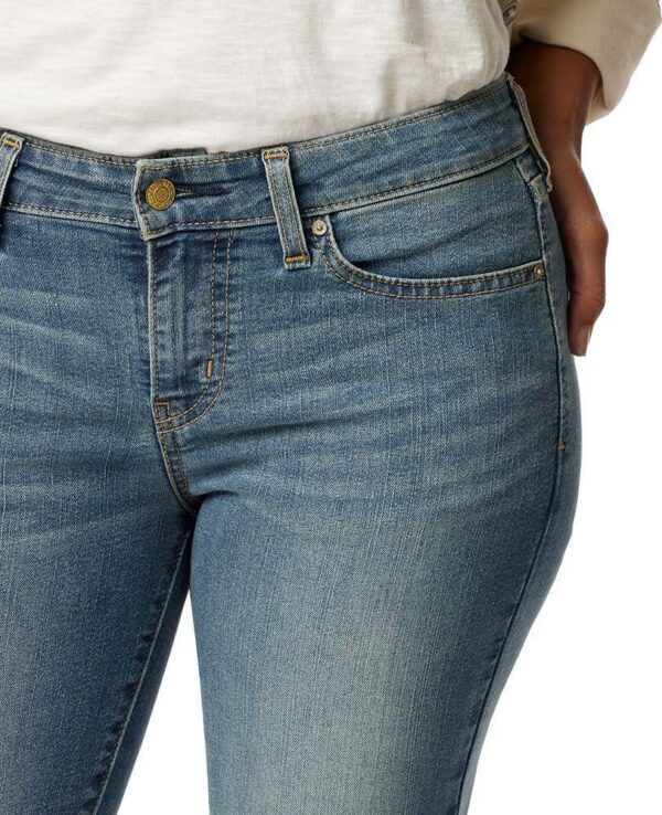 Signature by Levi Strauss and Co. Gold Women's Mid-Rise Slim Fit Capris (Available in Plus Size) - Image 5