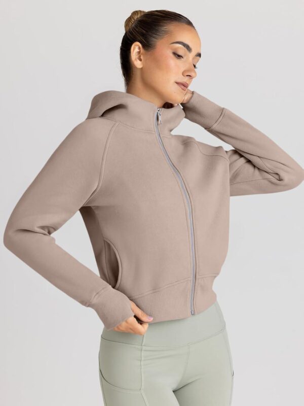Trendy Queen Womens Zip Up Hoodies Cropped Sweatshirts Fall Outfits Casual Hooded Pullover Sweaters Tops Winter Clothes 2024 - Image 3