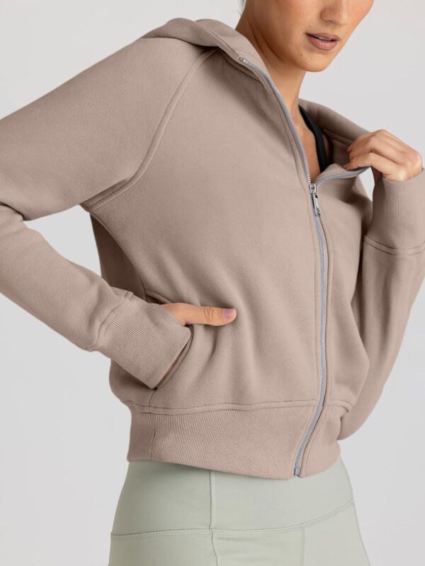 Trendy Queen Womens Zip Up Hoodies Cropped Sweatshirts Fall Outfits Casual Hooded Pullover Sweaters Tops Winter Clothes 2024 - Image 4